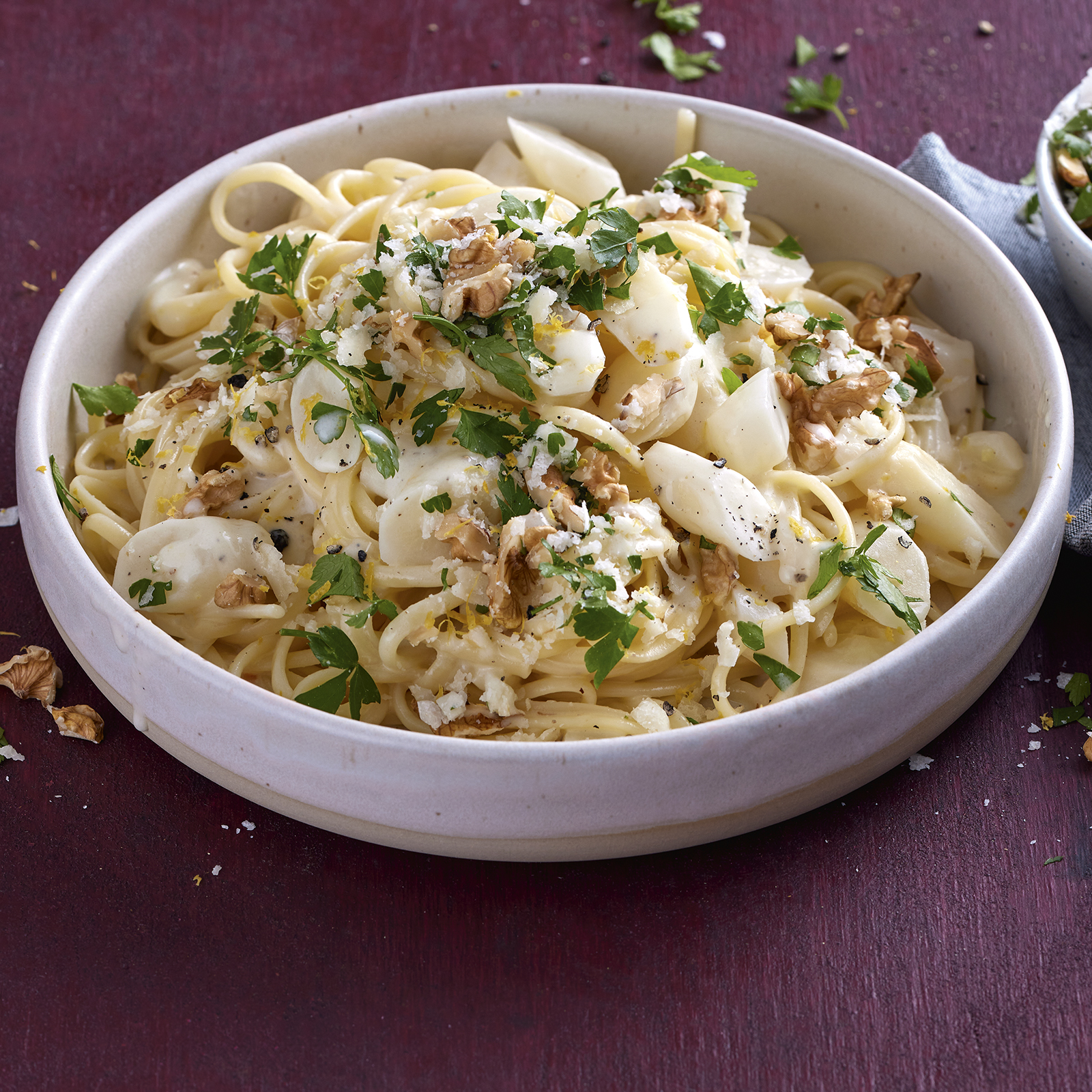 1 23 Linguine Mit Schwarzwurzel Sahnesosse 1600x1600px