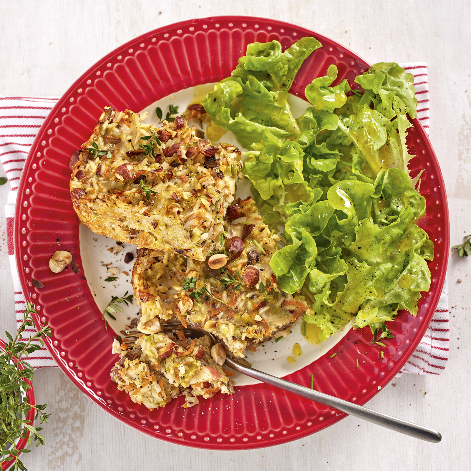 3 23 Nusspastete Noddepostej Mit Salat 1600x1600px