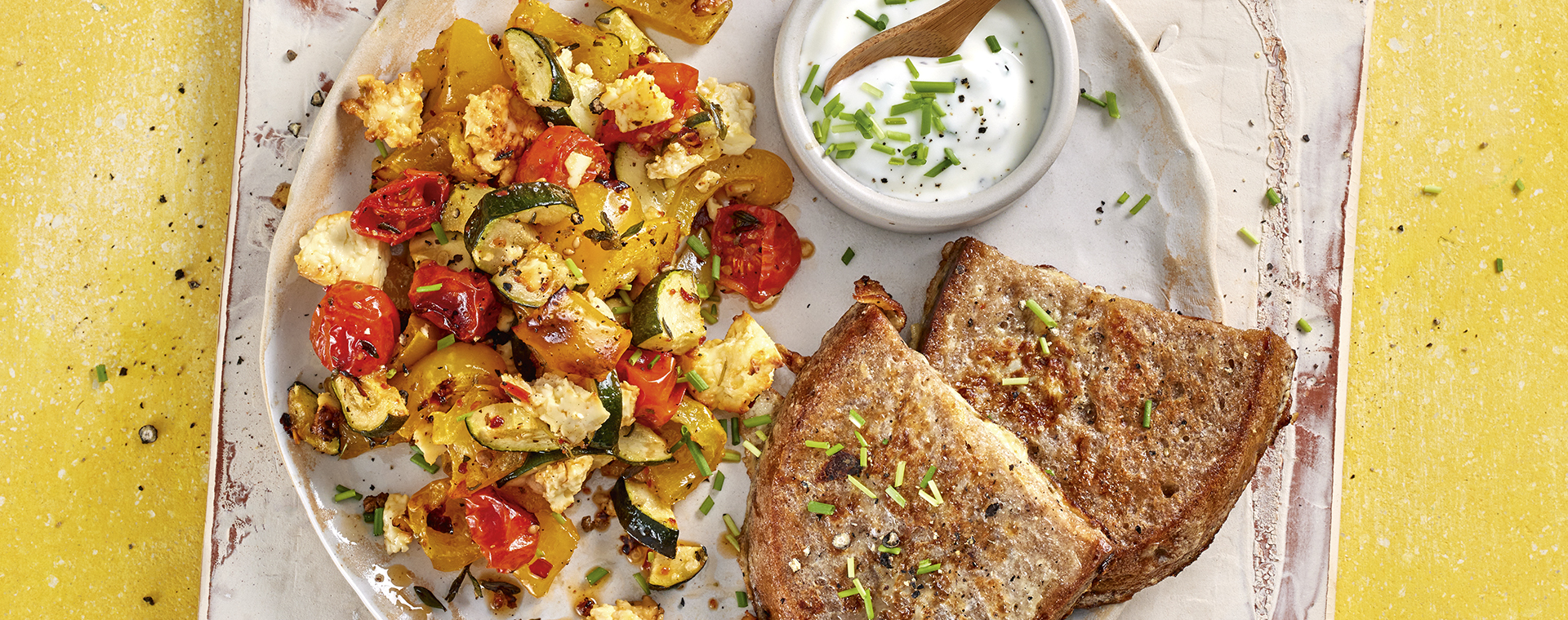 3 23 Ofengemuese Mit Herzhaften Armen Rittern Und Joghurtdip 1920x760px