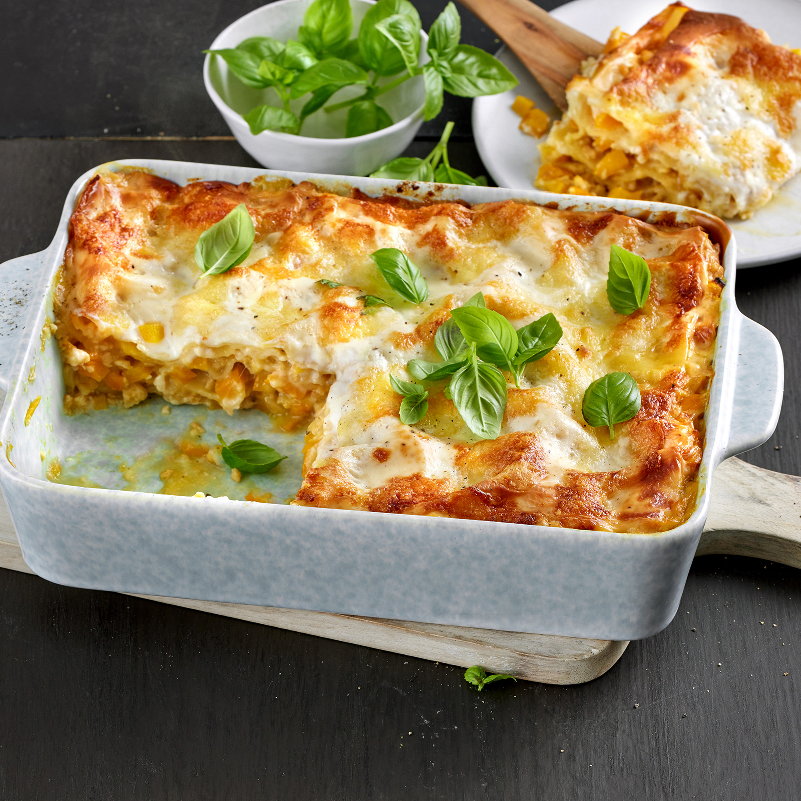 4 23 Lasagne Mit Gelber Bolognese 1600x1600px