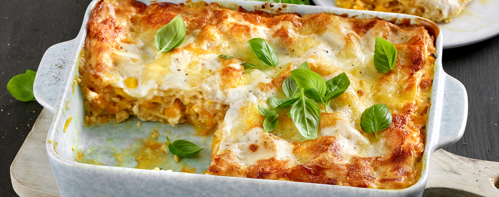 4 23 Lasagne Mit Gelber Bolognese 1920x760px