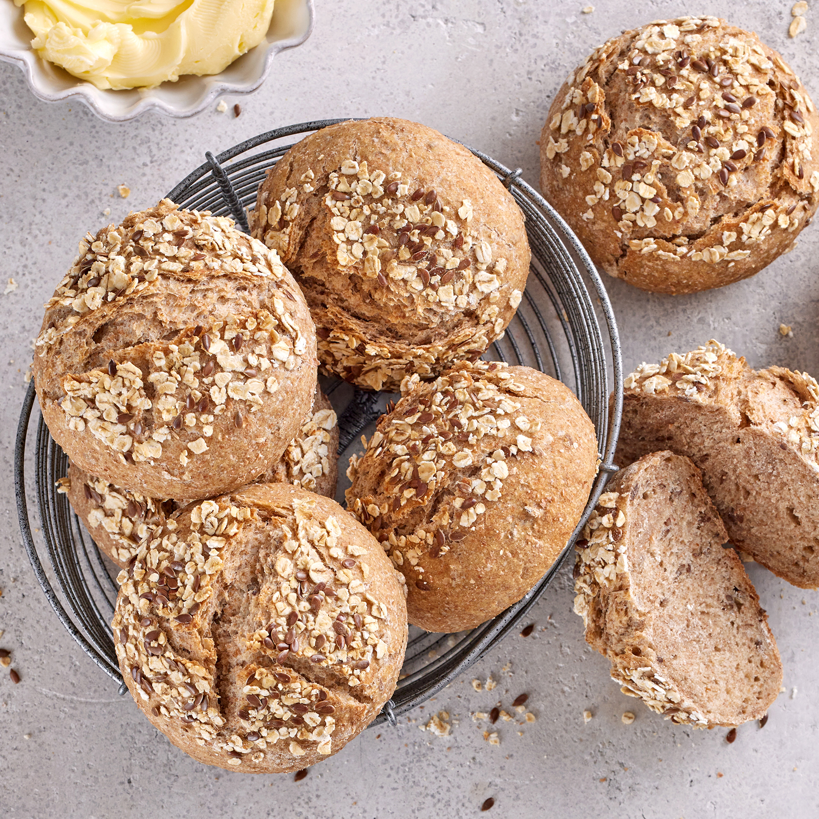 5 23 Weizenvollkornbroetchen 1600x1600px