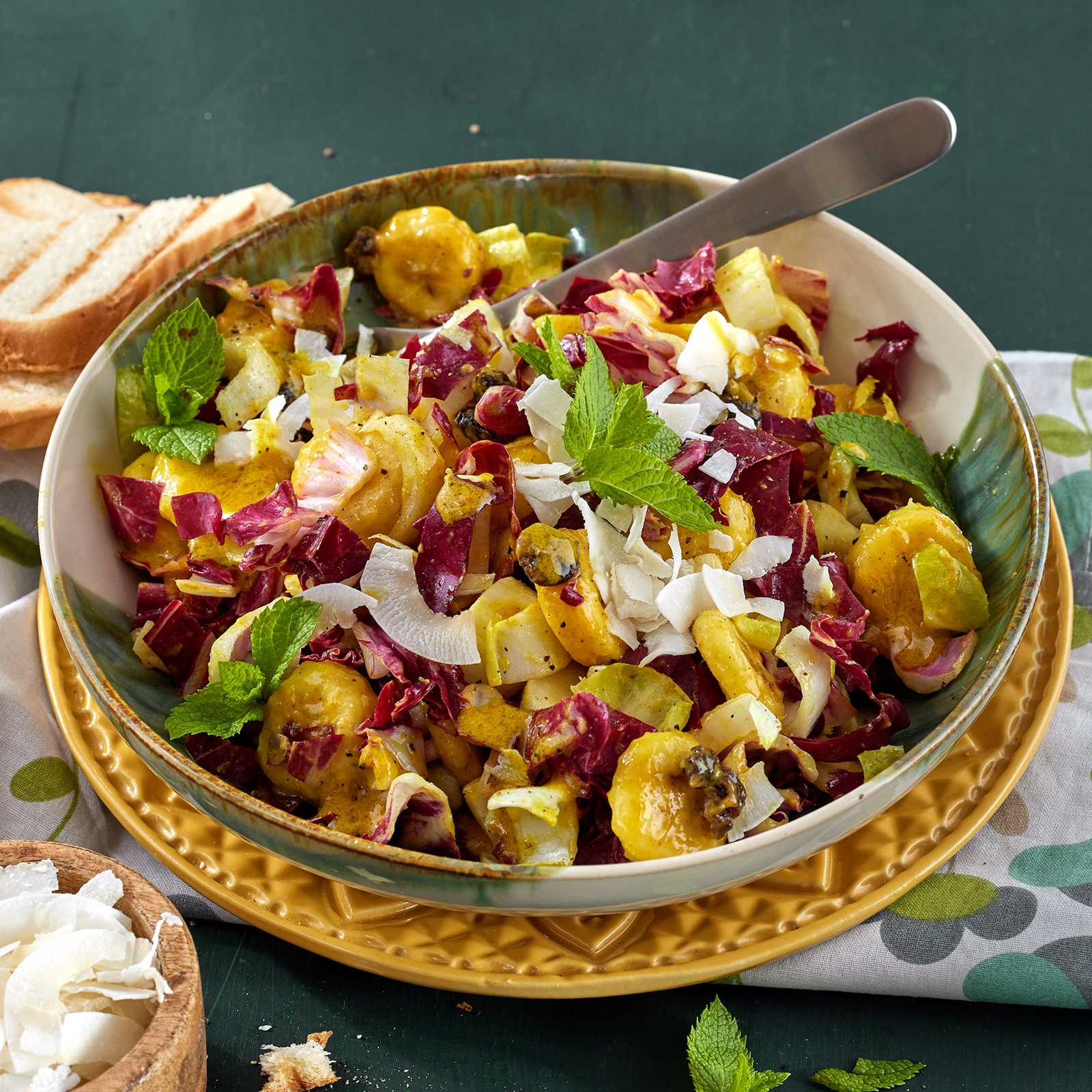 6 23 Bananen Curry Salat Mit Chicoree Und Radicchio 1600x1600px