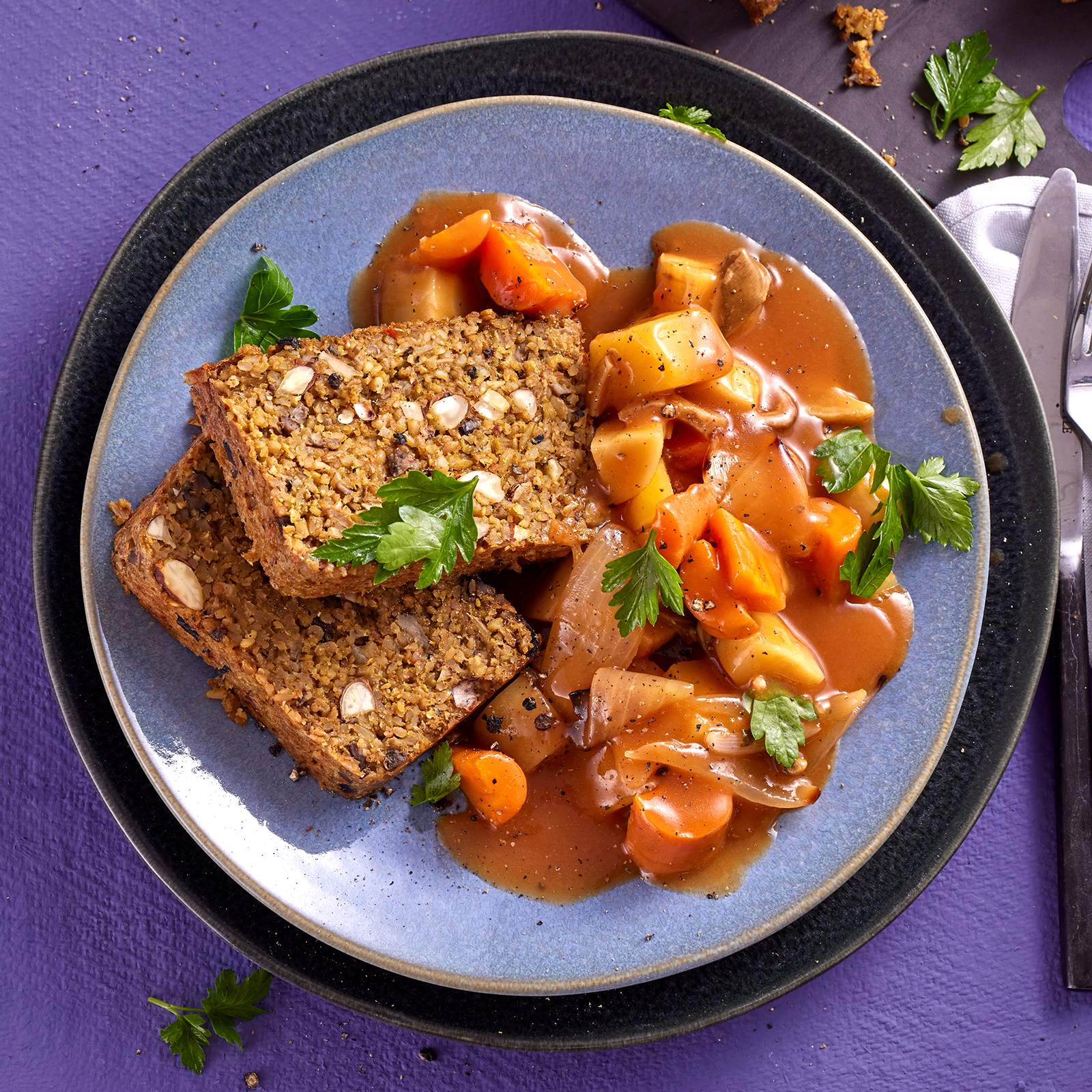 6 23 Gruenkernbraten Mit Wurzelgemuese Ragout 1600x1600px