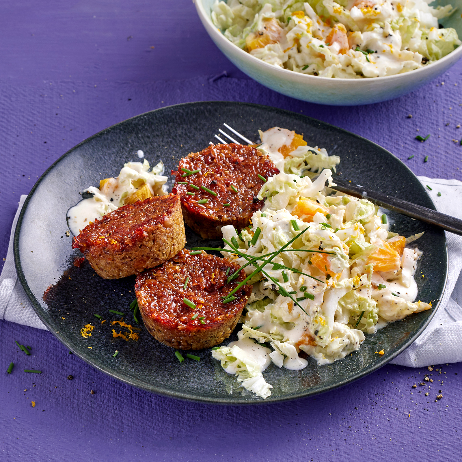 6 23 Minibraten Mit Chinakohl Orangen Salat 1600x1600px