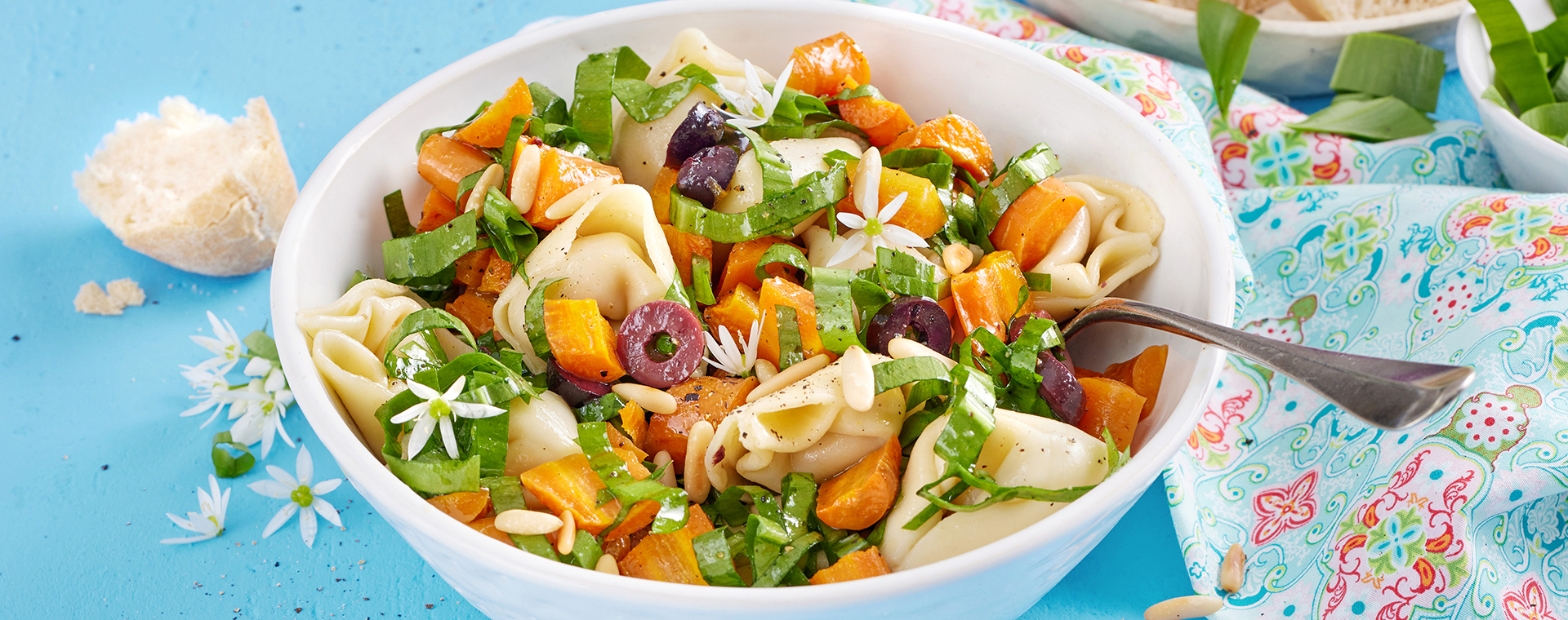 2 24 Tortelloni Baerlauch Salat 1920x760px