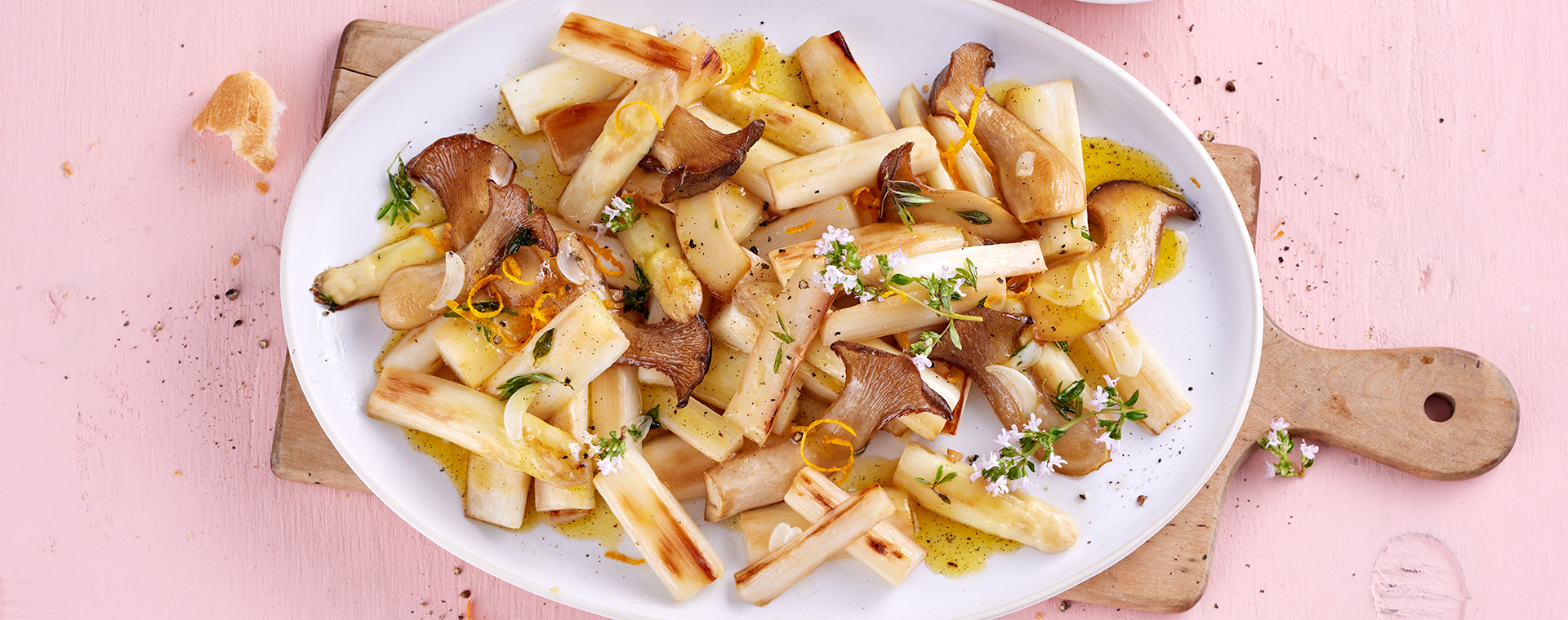 3 24 Lauwarmer Spargelsalat Mit Pilzen 1920x760px