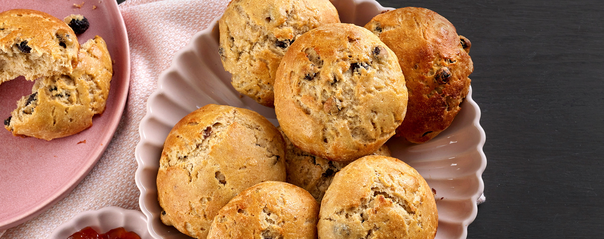 3 24 Rosinenbroetchen 1920x760px