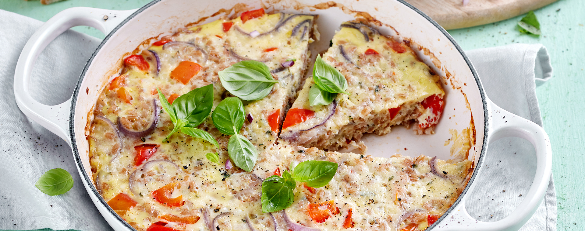 4 24 Paprika Dinkel Frittata Mit Tomatensalat 1920x760px