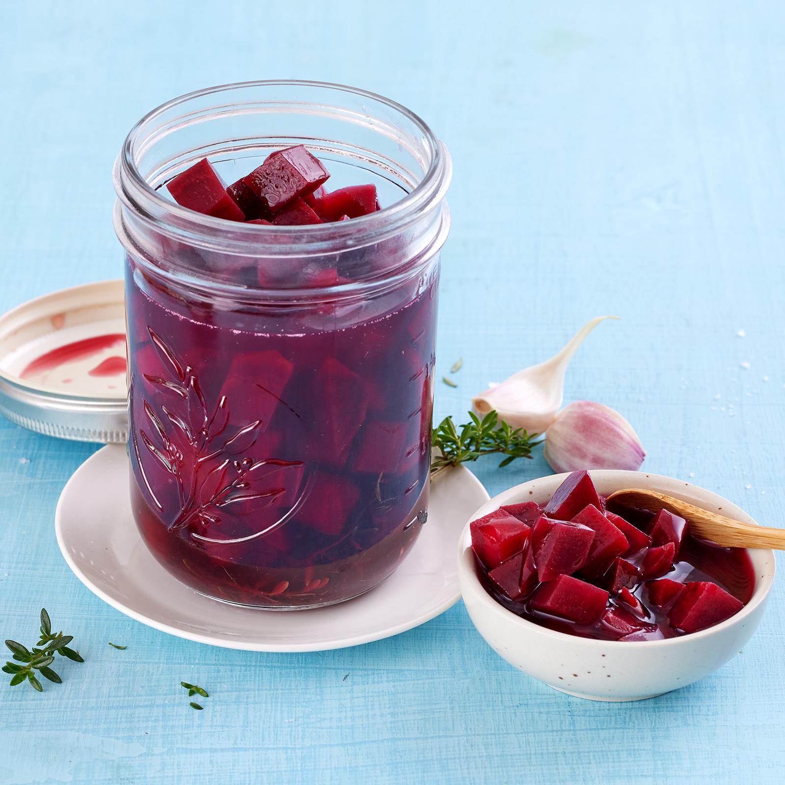 5 24 Rote Bete Mit Knoblauch Und Thymian 1600x1600px