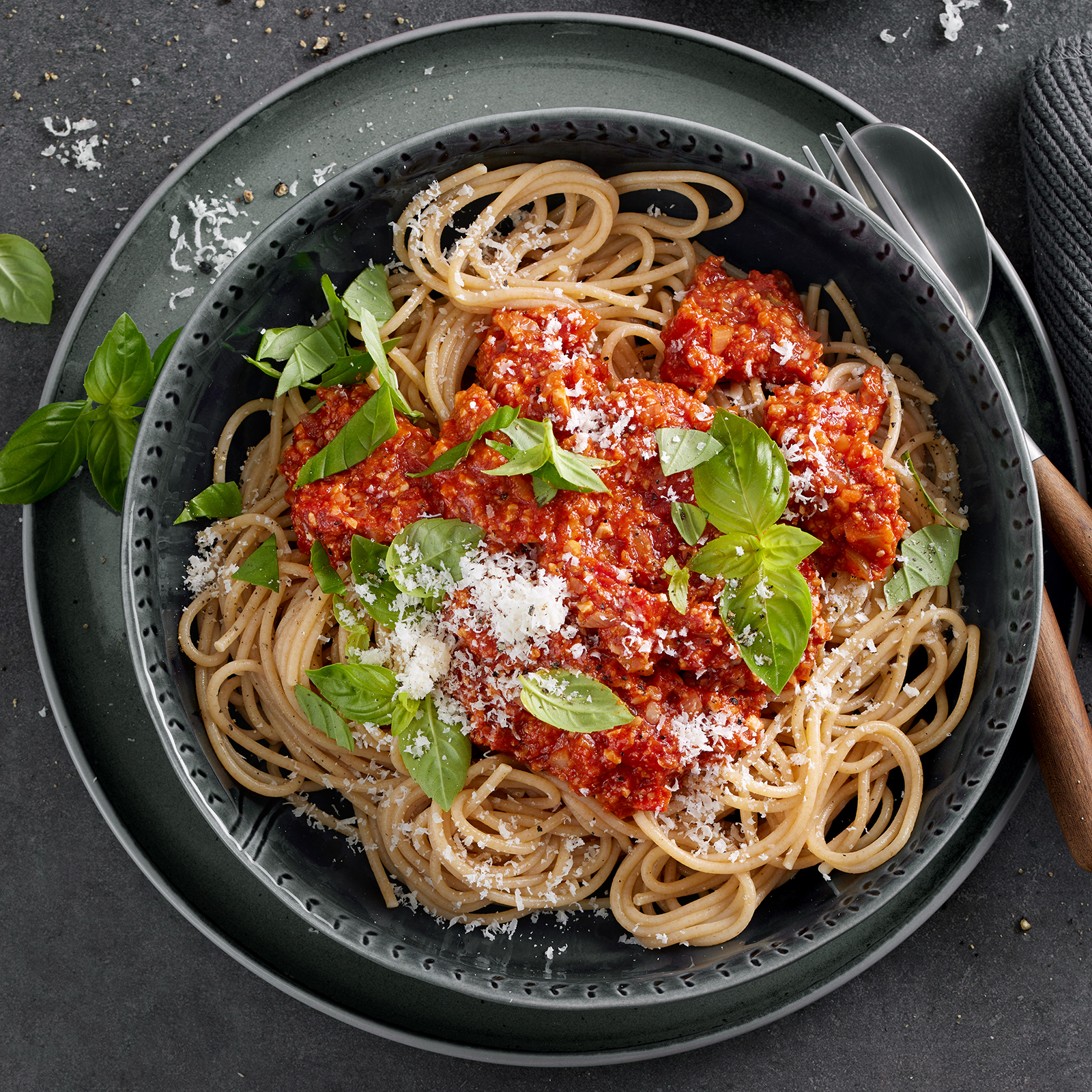 6 24 Linguine Mit Mandelbolognese 1600x1600px