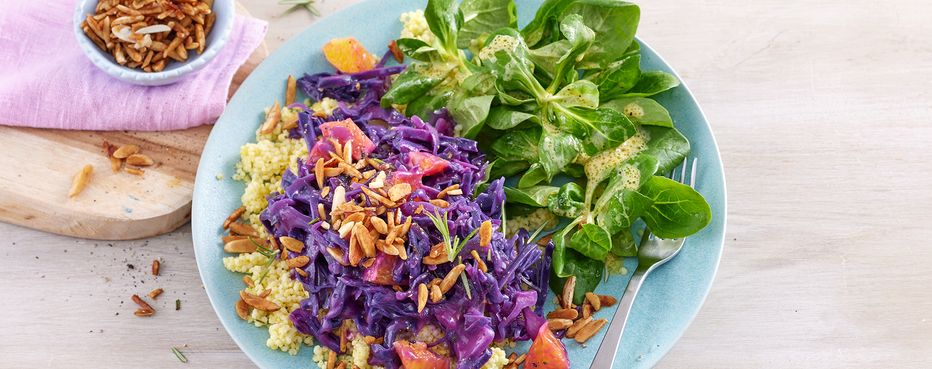 1 25 Fruchtiger Rotkohl Auf Hirse 1920x760px