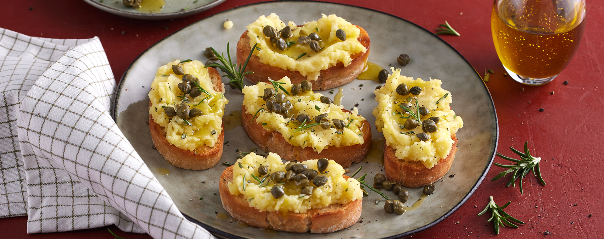 3 25 Bruschetta Mit Kartoffelcreme 1920x760px