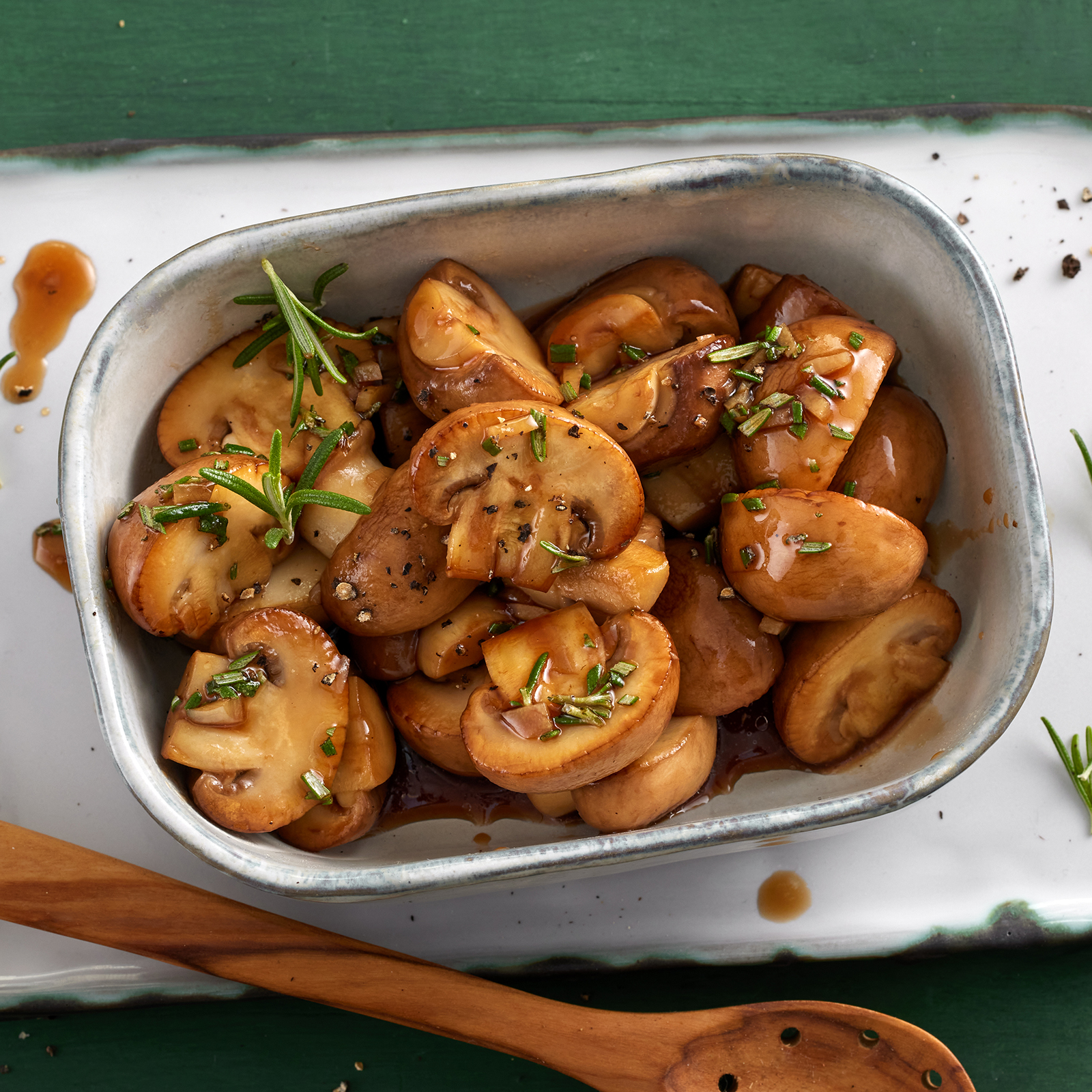 3 25 Champignons Antipasto 1600x1600px