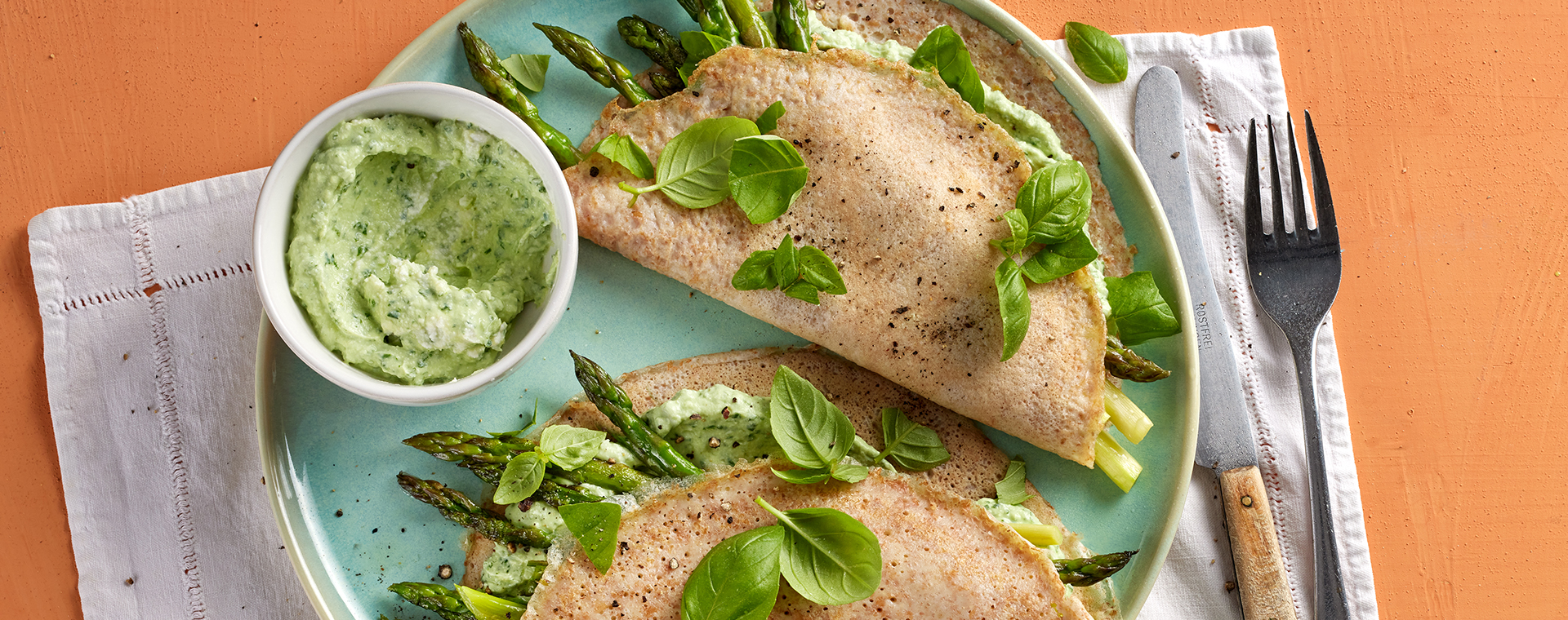 3 25 Crespelle Mit Spargel 1920x760px