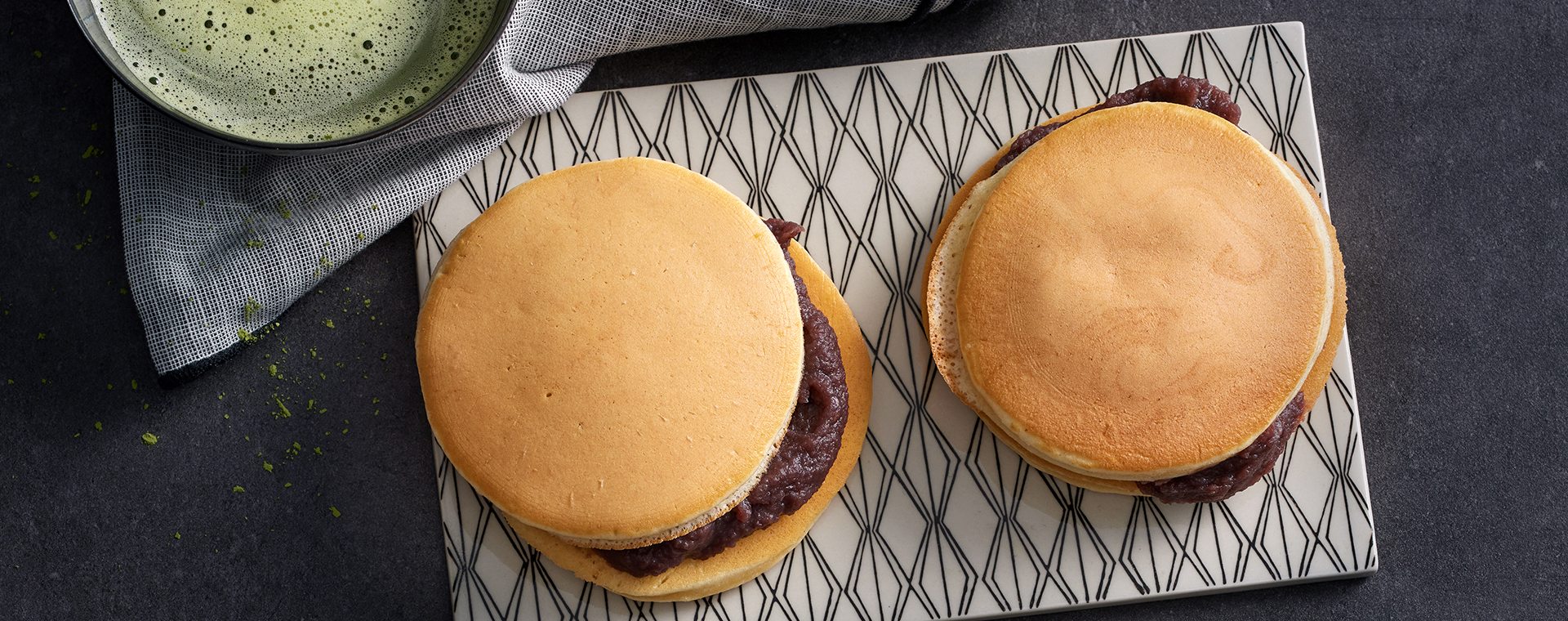 4 25 Pfannkuchen %28Dorayaki%29 Mit Suesser Bohnencreme %28Anko%29 1920x760px