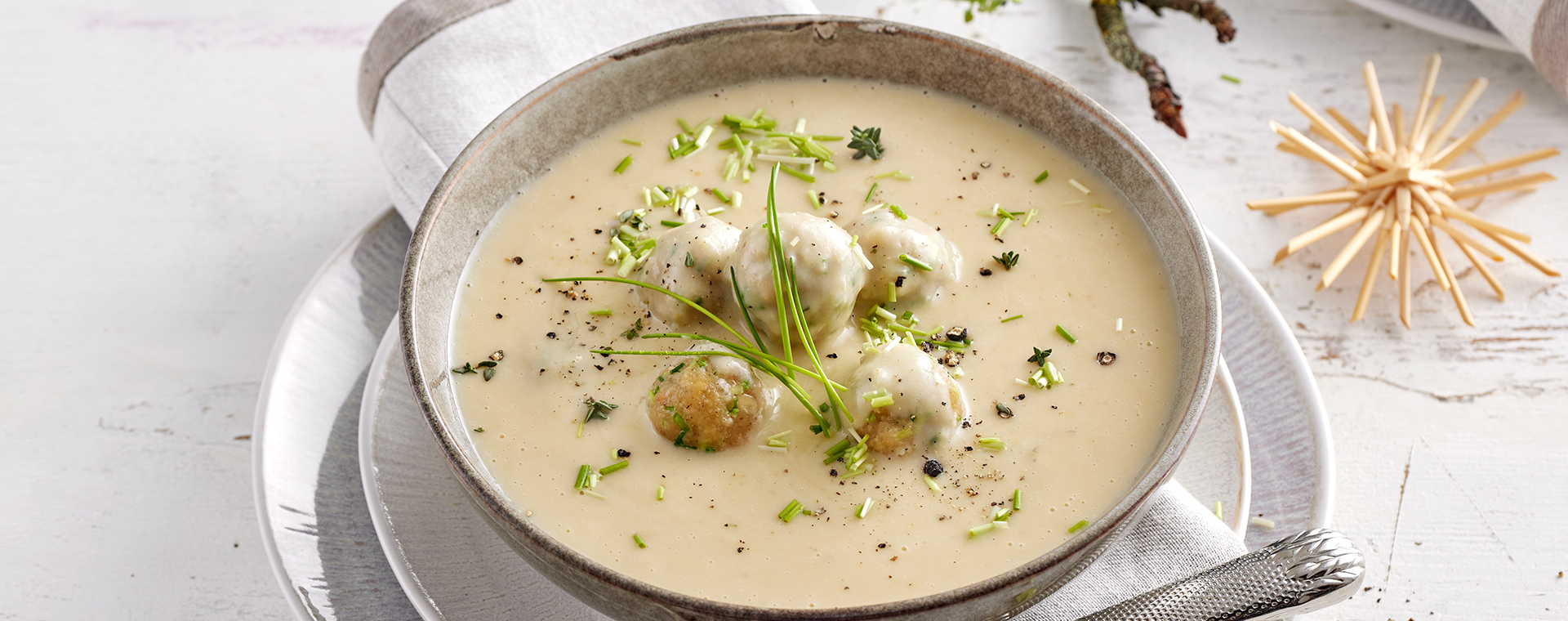 6 25 Bohnencremesuppe 1920x760px