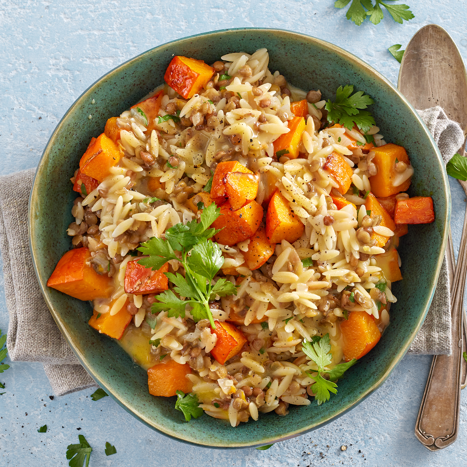 6 25 Kuerbis Linsen Nudelsotto Mit Raclettekaese 1600x1600px