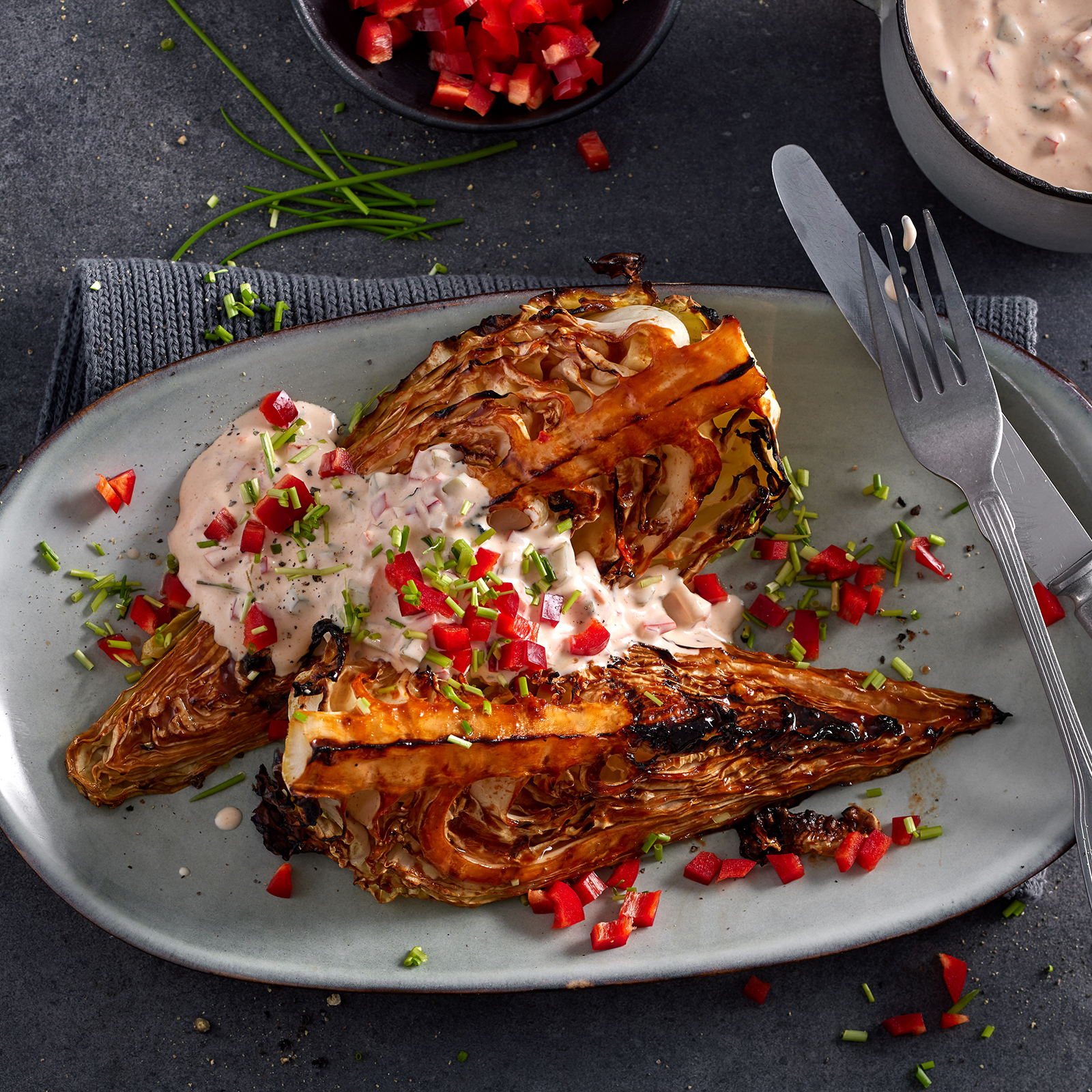 6 25 Spitzkohlspalten Mit Thousand Island Dressing 1600x1600px